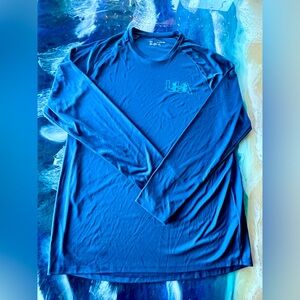 SALE! BUY or BUNDLE Men’s Navy Loose fit Under Armour Cool training shirt Sz XXL